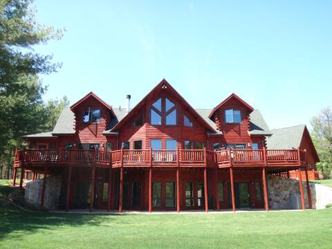 Lake Placid & Whiteface Grand Meadows Lodge