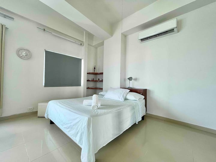 Საწოლი და კონდიციონერი 152 × 203 სმ 