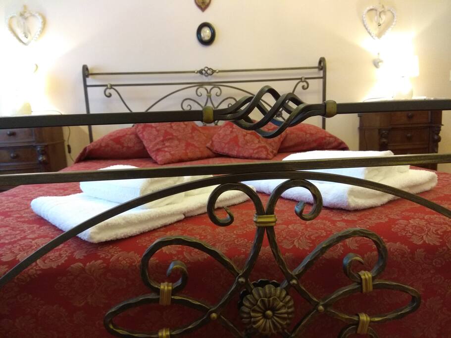 Stanza da letto matrimoniale