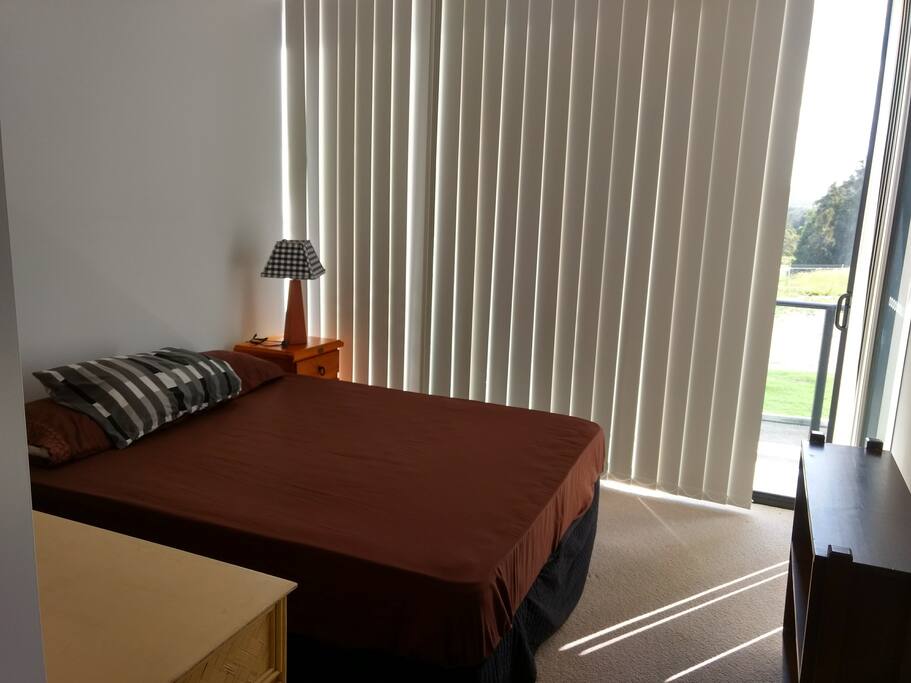 Bed room