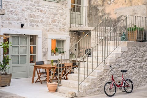 Luxury Villa The Old Townhouse heart of Stari Grad