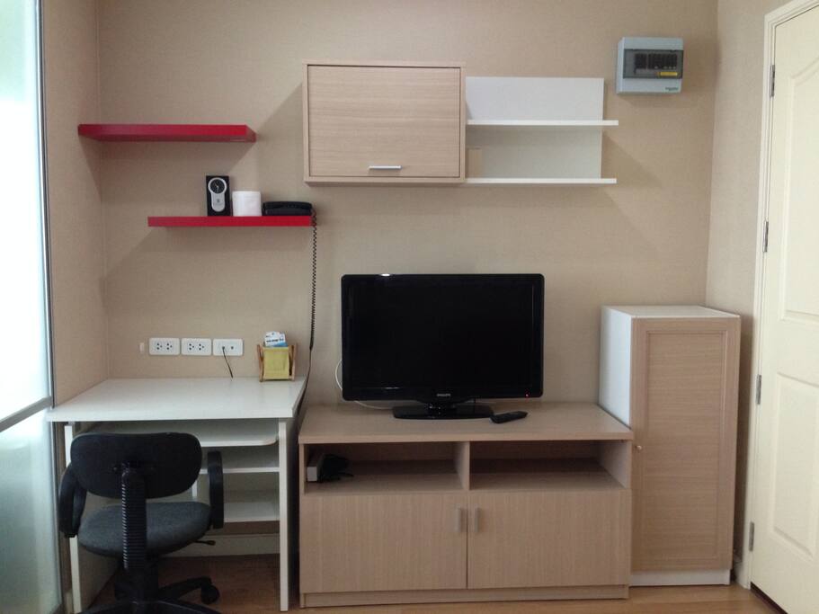 Living room, desk and chair