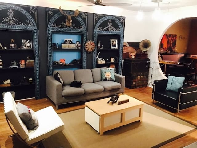 Bedroom in Original duplex