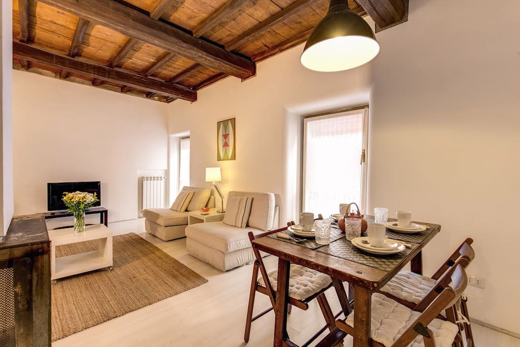 Living / Dining Area