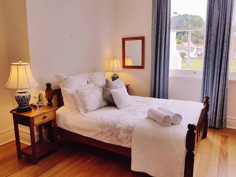 Sovereign Room