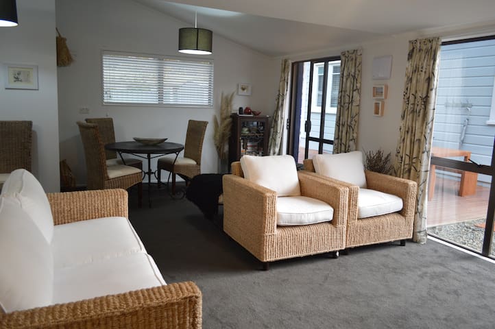 Adrianna's Guesthouse