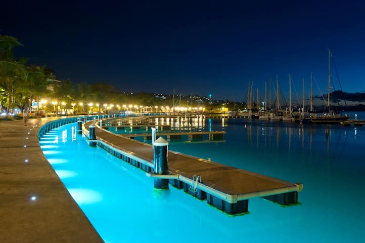 Papeete, chambre dans penthouse