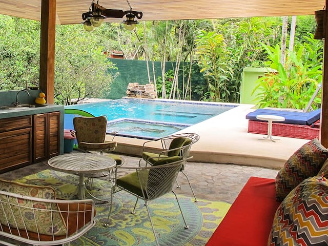 Casa de Colores, 2B/2B, Atenas, Alajuela CR