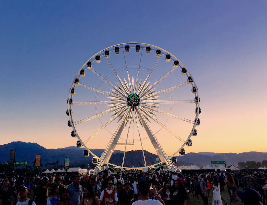 Only 9 minutes from Coachella!