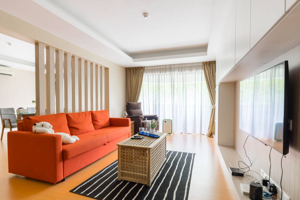 Spacious Living Room
