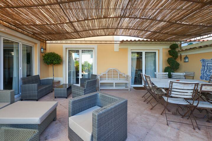 Extraordinary village near the golf gallery image 5