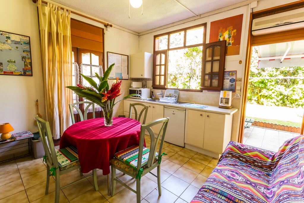 Kitchennette troisième gîte.