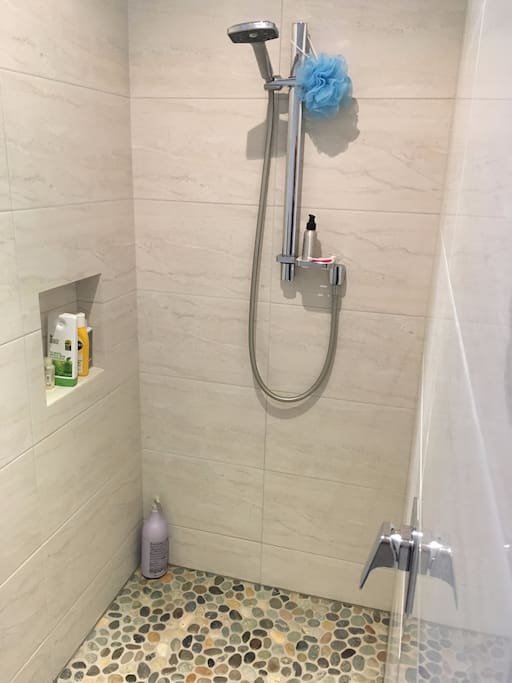 En-suite Walk-in shower
