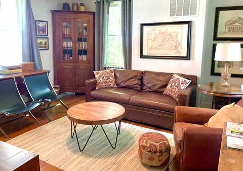 Historic Cottage in Wine Country