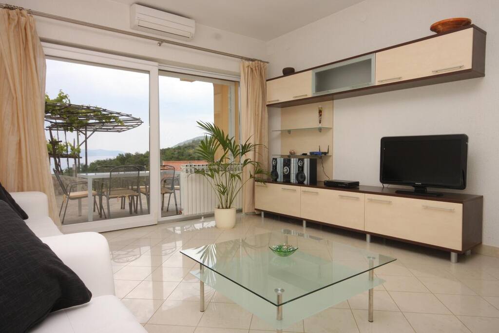Living room, Surface: 20 m²