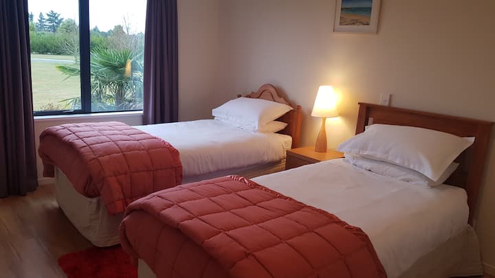 Втора спална соба