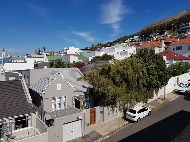 #4 Green Point 2 Bed/R Apartment near Waterfront gallery image 4