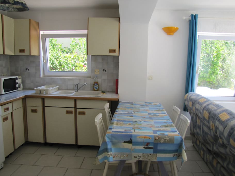 cuisine équipée avec lave linge