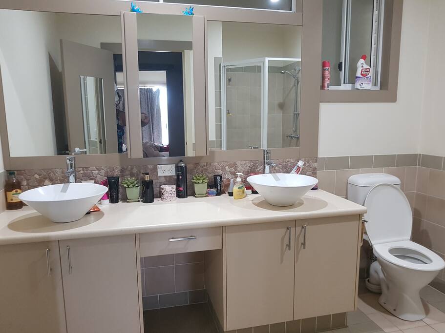 Ensuite Bathroom
