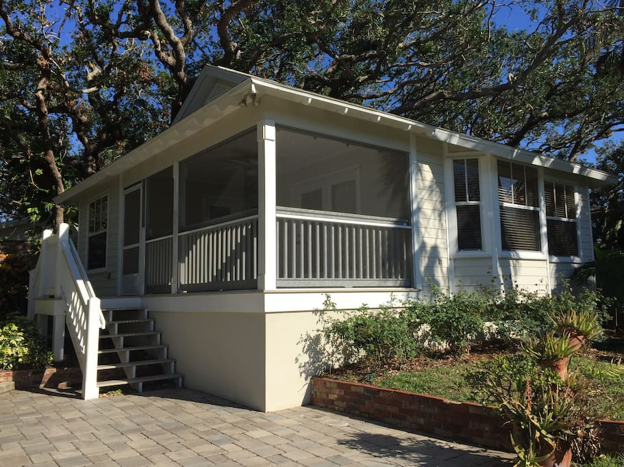 Key West Style 'Kingfisher Cottage'
