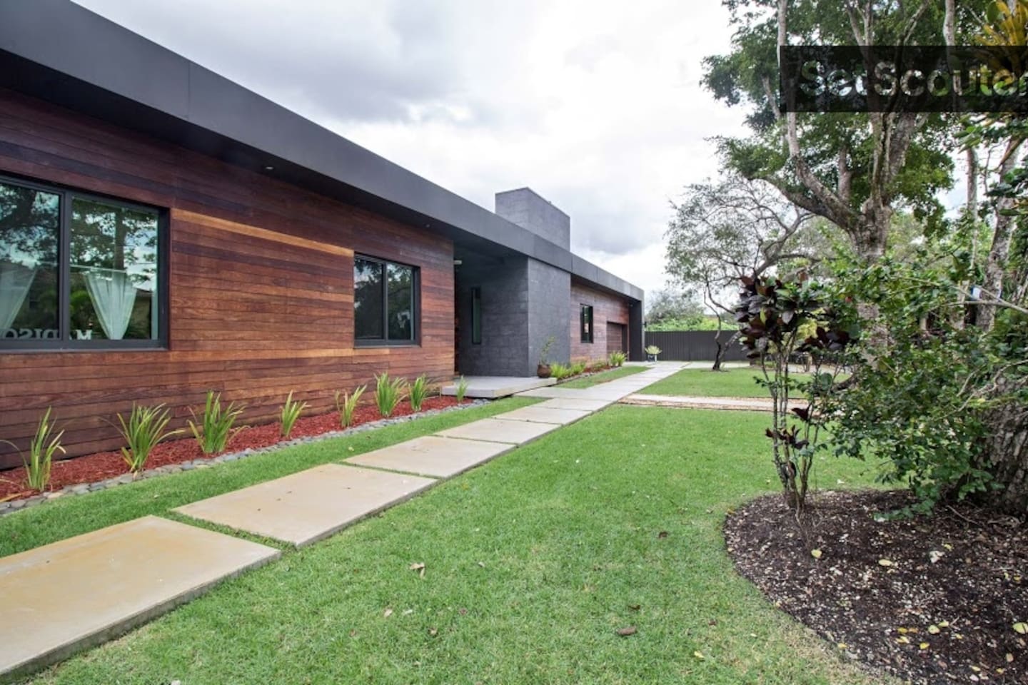 Luxury Acre Home Pool Pond TreehouseMini Oasis Houses For Rent