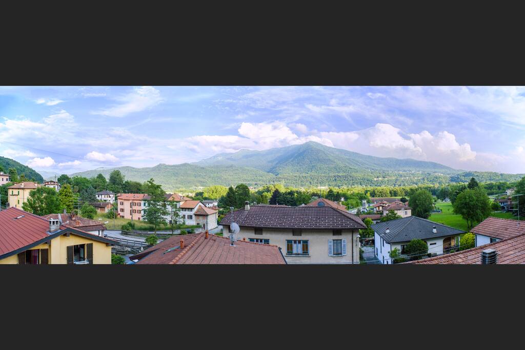 Vista sulla valle dal balcone
