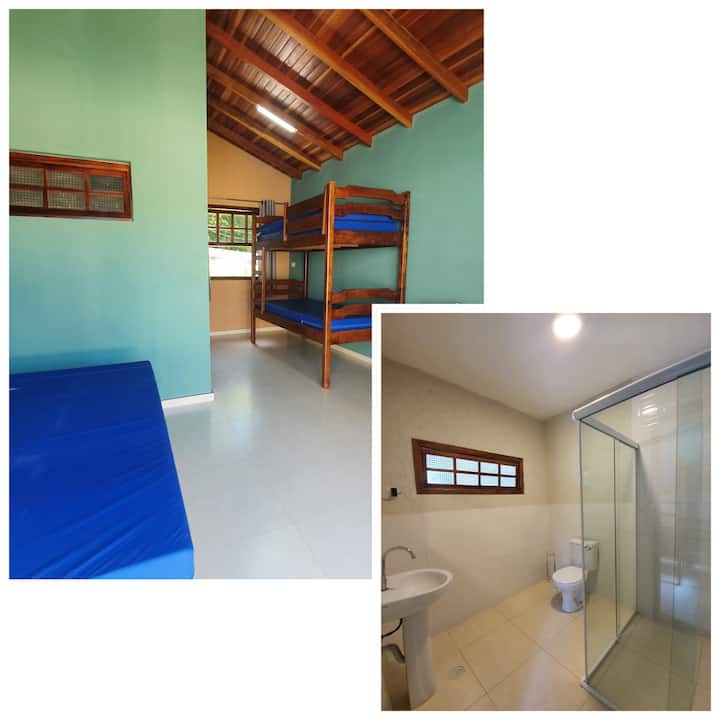 Suite 4 - Double + Bunk Bed