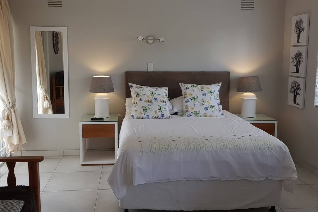 A touch of home Apartments for Rent in Durban North, KwaZuluNatal