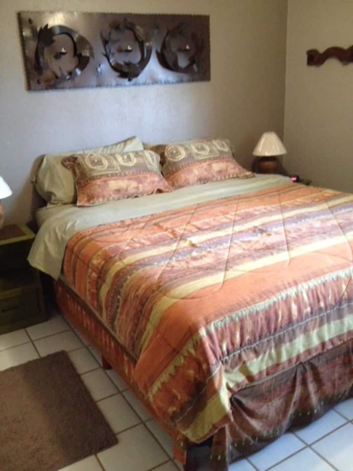  Habitación tamaño king. 