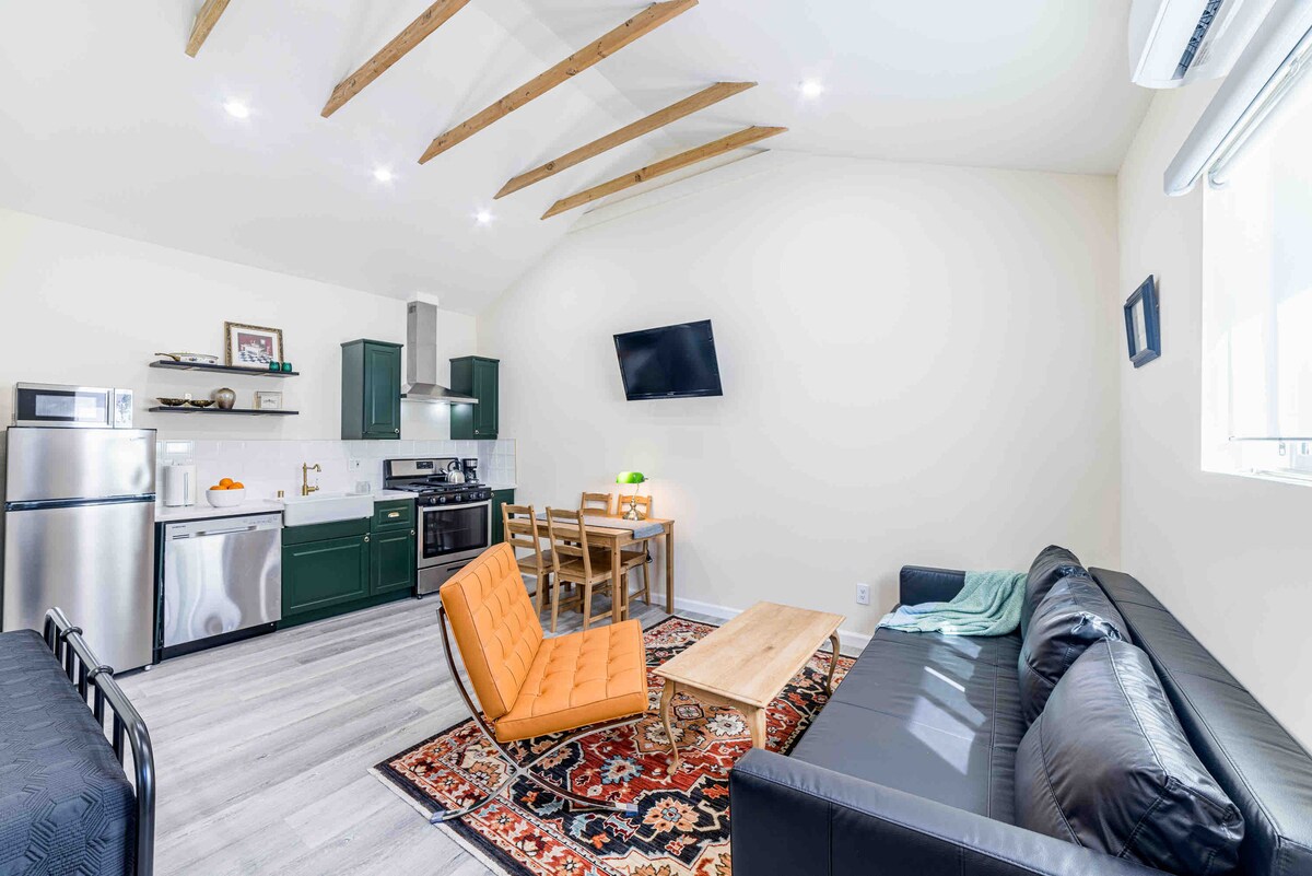 Los Angeles House Vacation Rentals - California, United States | Airbnb