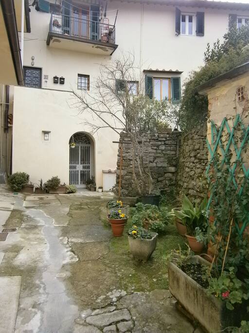 Ingresso stabile