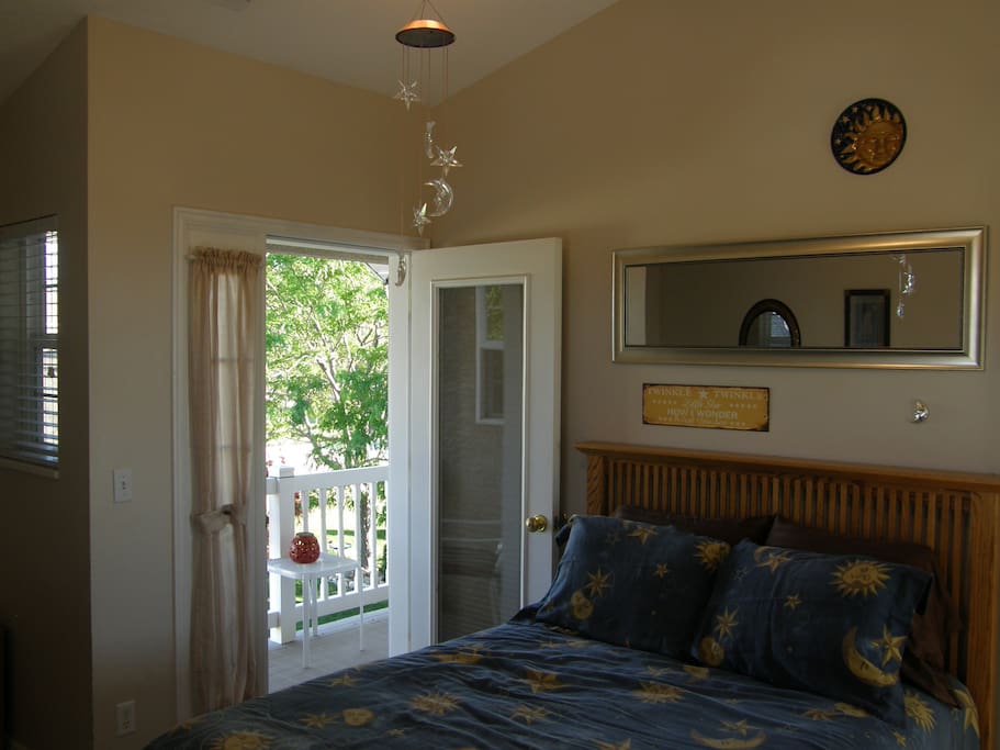 Sun & Stars Room