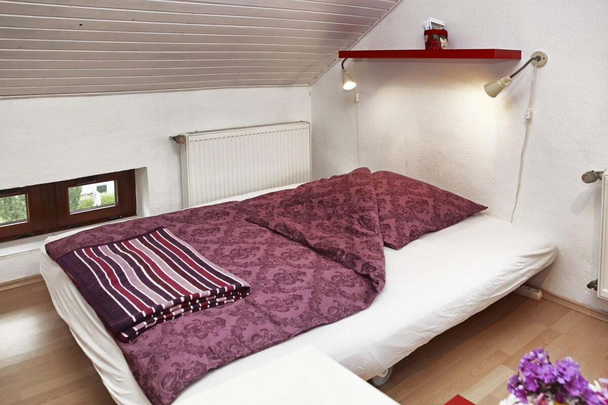 睡沙发就像一张床