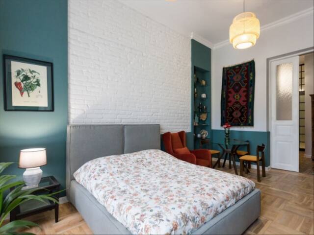 Cozy bedroom of Sydney for visitors