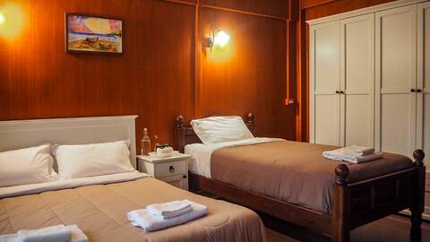 Vintage hostel close to the walking street #3
