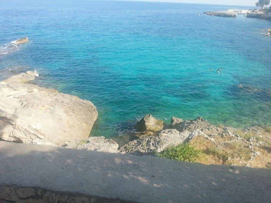 Vista mare dal giardino