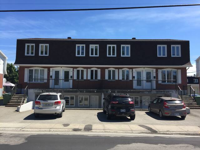Grand 5 1/2 au coeur de  Rimouski