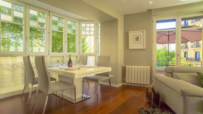 Céntrico Apartamento de Diseño gallery image 5