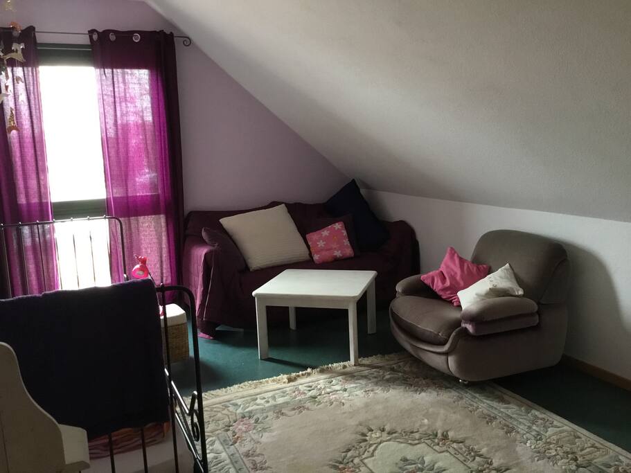 Zimmer eins