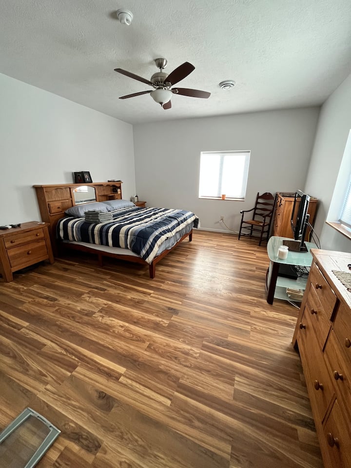 غرفة النوم 1