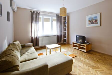 Cozy apartment in city center