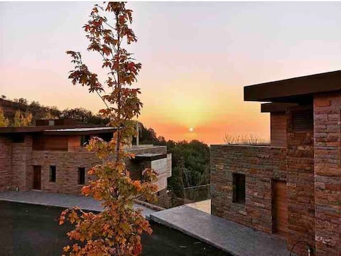 Serene 2BR Chalet | Duplex in Redrock Faqra