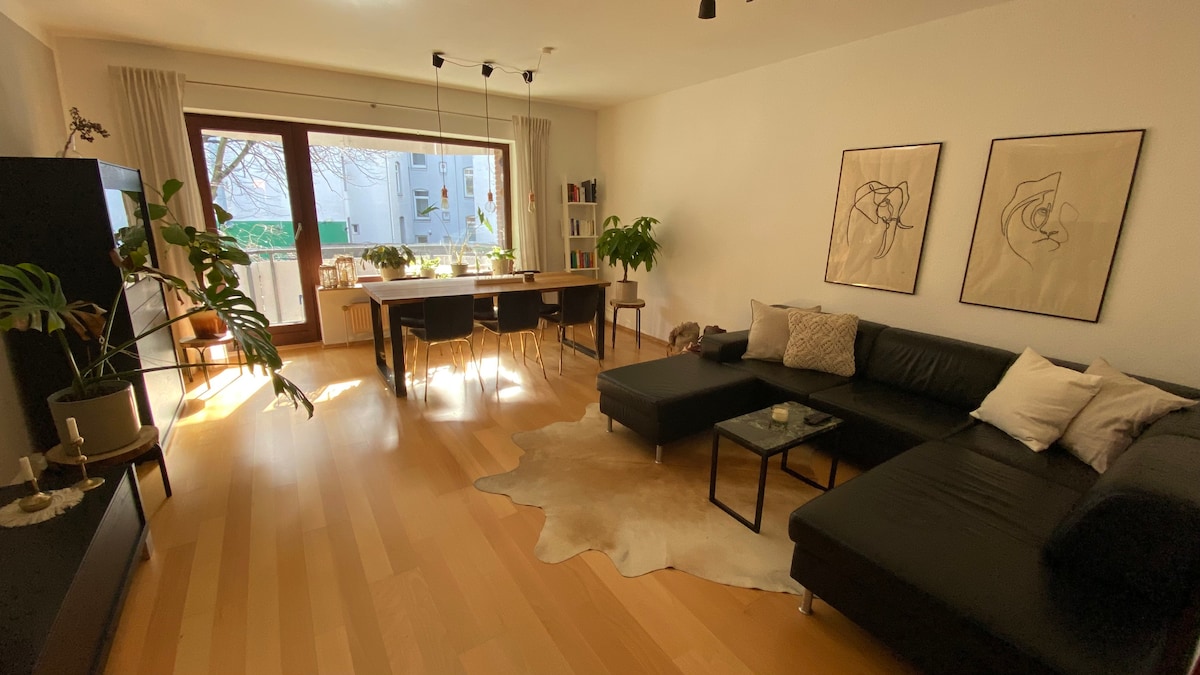 Popular Airbnb listing: Perfect Apartment for fairs :)  in Linden Mitte