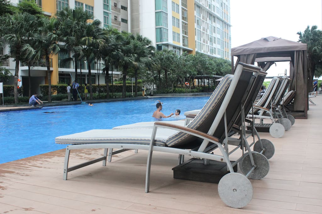 50 meters pool