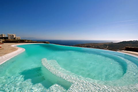 Luxury villa Super Paradise Mykonos