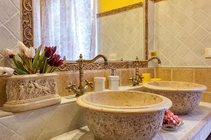 IN THE HEART OF ROME