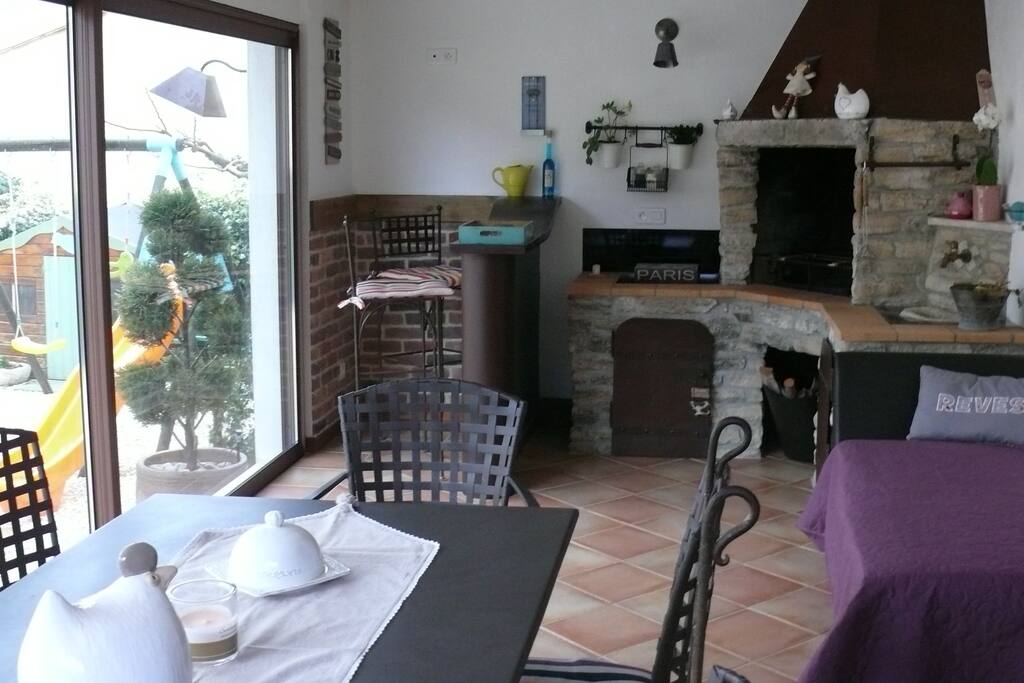 SALLE A MANGER