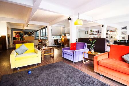 Suit in Loft of JP et Alain - Downtown