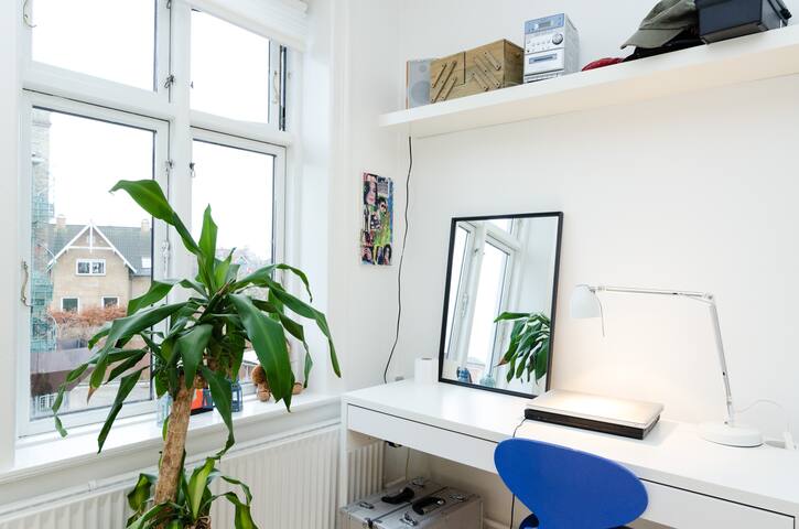 Huge house – beach and Copenhagen gallery image 3