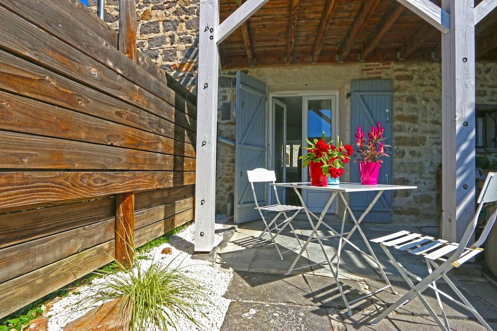 Terrasse donnant sur chambre